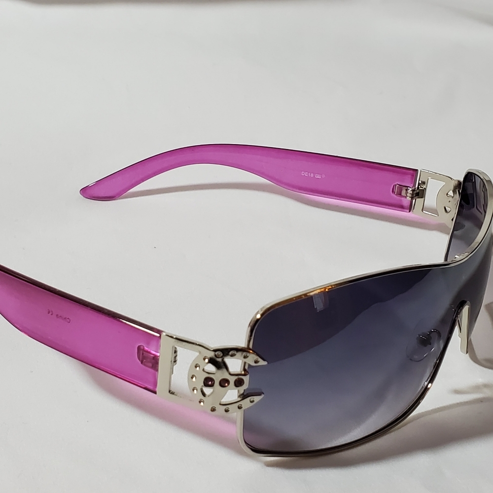 ⭐Designer Eyewear with Faux Rhinestones (Dark Pink